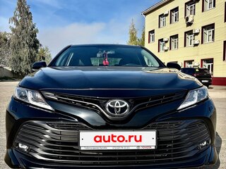2021 Toyota Camry VIII (XV70), чёрный, 3050000 рублей, вид 4