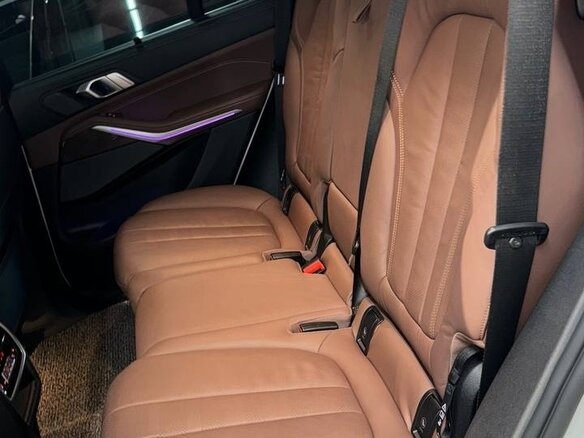 2021 BMW X5 40i IV (G05/G18), белый, 8900000 рублей - вид 35