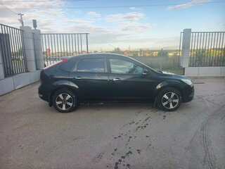 2008 Ford Focus II Рестайлинг, чёрный, 295000 рублей, вид 5