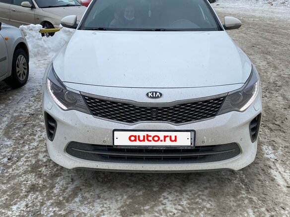2017 Kia Optima IV, белый, 1600000 рублей - вид 2