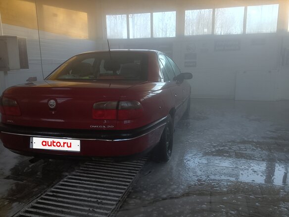 1996 Opel Omega B, красный, 290000 рублей - вид 8