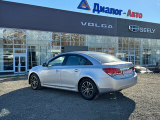 2011 Chevrolet Cruze I, серебристый, 550000 рублей, вид 3