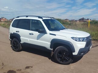 2023 Lada (ВАЗ) Niva Travel I, белый, 1150000 рублей, вид 2