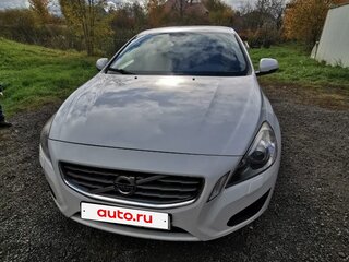 2011 Volvo S60 II, белый, 800000 рублей, вид 3