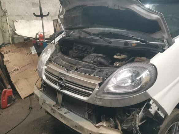 2006 Opel Vivaro, белый, 1200000 рублей - вид 13
