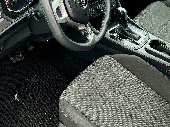 2018 Volkswagen Jetta 8-speed VII, белый, 1500000 рублей - вид 5