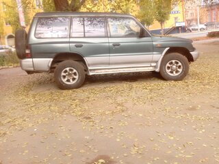 1998 Mitsubishi Pajero II Рестайлинг, зелёный, 650000 рублей, вид 2