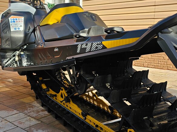 2023 BRP Ski-Doo Summit 850, серый, 1950000 рублей - вид 5