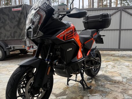 2023 KTM 1290 Super Adventure S, оранжевый, 1990000 рублей, вид 1