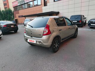 2012 Renault Sandero I, бежевый, 330000 рублей, вид 5