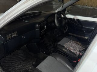 1998 Nissan Wingroad I (Y10), белый, 400000 рублей, вид 5