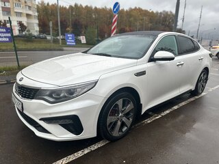 2018 Kia Optima IV Рестайлинг, белый, 1600000 рублей, вид 3
