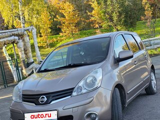 2013 Nissan Note I Рестайлинг, коричневый, 729000 рублей, вид 1