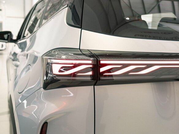 2025 Chery Tiggo 4 I Рестайлинг 2, серебристый - вид 13