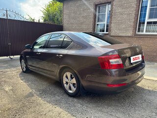 2013 Skoda Octavia III (A7), коричневый, 999999 рублей, вид 5