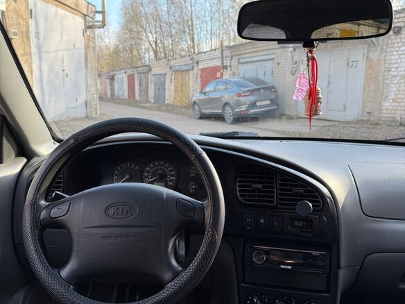 2006 Kia Spectra I Рестайлинг 2, серебристый, 395000 рублей - вид 8