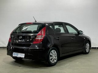 2010 Hyundai i30 I Рестайлинг, коричневый, 625000 рублей, вид 5