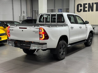 2025 Toyota Hilux VIII Рестайлинг 3, белый, 6700000 рублей, вид 3