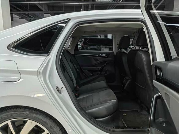 2022 Volkswagen Sagitar III, белый - вид 17