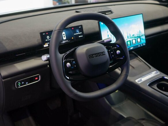 2026 Omoda C7, серебристый, 3299000 рублей - вид 10