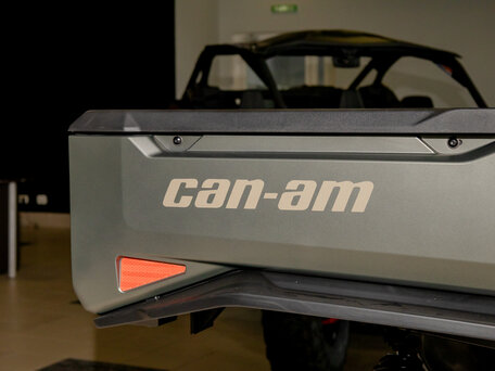 2026 BRP Can-Am Defender HD11, зелёный, 3900000 рублей, вид 5