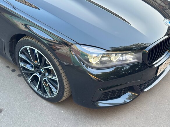 2018 BMW 7 серии 740d xDrive VI (G11/G12), чёрный, 3700000 рублей - вид 9