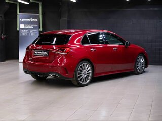 2022 Mercedes-Benz A-Класс 200 IV (W177), красный, 2166000 рублей, вид 4