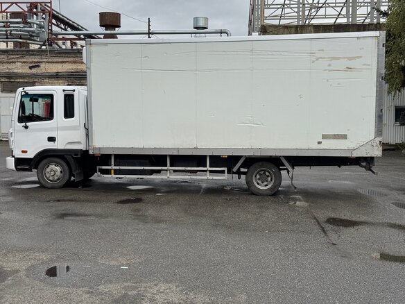 2013 Hyundai HD120, белый, 2500000 рублей - вид 3