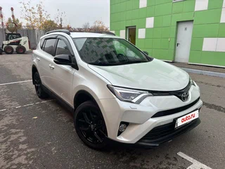 2019 Toyota RAV4 IV (XA40) Рестайлинг, белый, 2870000 рублей, вид 4