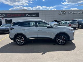2024 Chery Tiggo 7L I, серый, 2499000 рублей, вид 4