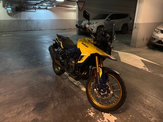 2023 Suzuki V-Strom 800DE, жёлтый, 1190000 рублей, вид 2