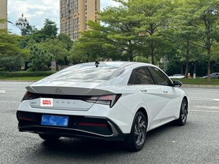 2023 Hyundai Elantra VII (CN7) Рестайлинг, белый, 1577700 рублей, вид 4