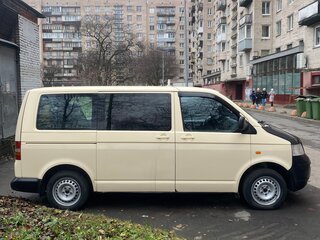 2005 Volkswagen Caravelle T5, бежевый, 950000 рублей, вид 4