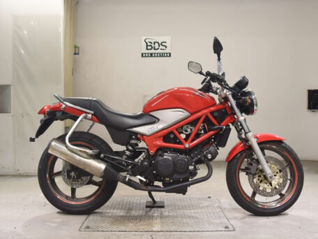 2014 Honda VTR 250, красный, 370000 рублей, вид 4