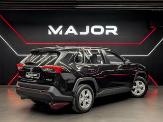 2025 Toyota RAV4 V (XA50), чёрный, 3870000 рублей, вид 5