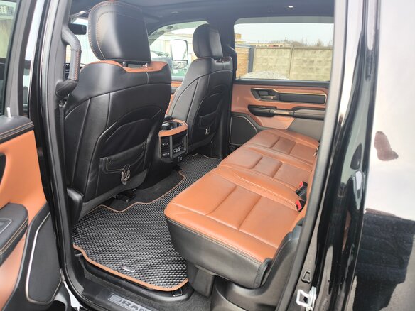 2022 Ram 1500 Quad Cab IV (DS/DJ), чёрный, 8050000 рублей - вид 34