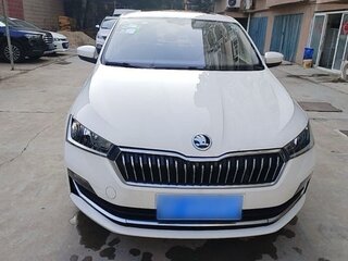 2022 Skoda Rapid II, белый, 1650000 рублей, вид 2