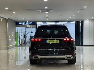 2025 Mercedes-Benz GLS 450 d II (X167) Рестайлинг, чёрный, 14997650 рублей, вид 3