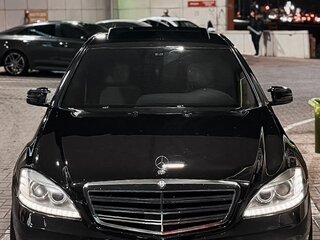 2009 Mercedes-Benz S-Класс 350 V (W221) Рестайлинг, чёрный, 1250000 рублей, вид 1