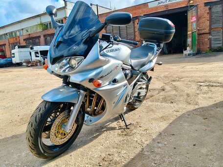 2004 Suzuki Bandit 1200, серебристый, 380000 рублей, вид 2
