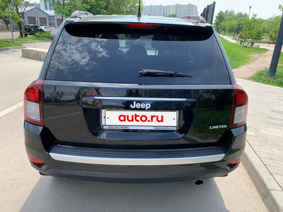 2013 Jeep Compass I Рестайлинг 2, чёрный, 1600000 рублей - вид 3