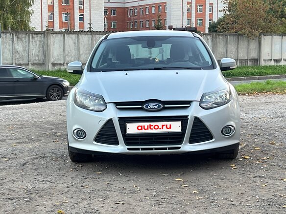 2011 Ford Focus III, серебристый, 697000 рублей - вид 1