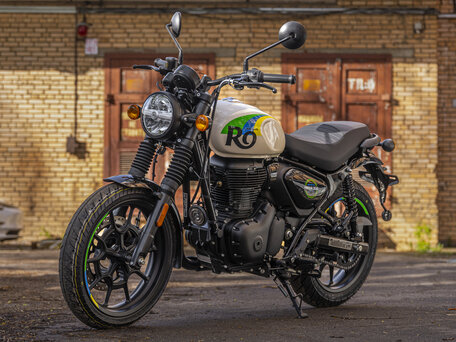 2026 Royal Enfield Hunter, чёрный, 456000 рублей, вид 1