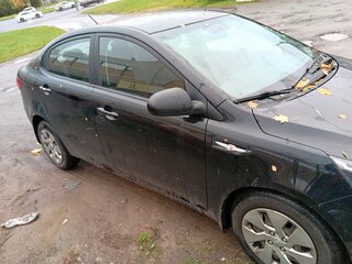 2014 Kia Rio III, чёрный, 720000 рублей, вид 4