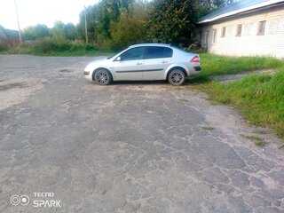 2005 Renault Megane II, серебристый, 230000 рублей, вид 2