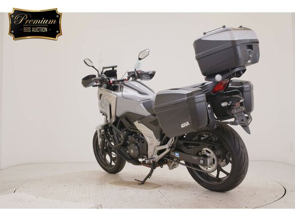 2023 Honda NC 750X, серый, 1199000 рублей - вид 5