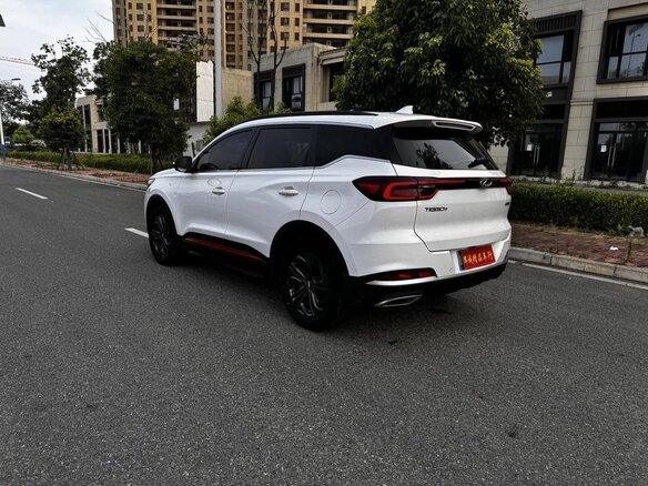 2022 Chery Tiggo 7 II, белый, 1600000 рублей - вид 4