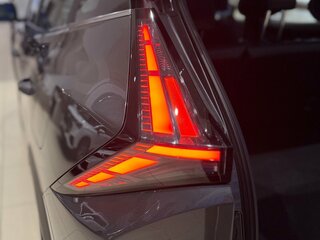 2026 Geely Cityray, серый, 3344990 рублей, вид 3