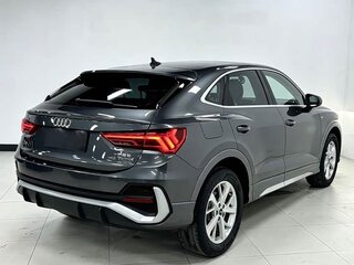2022 Audi Q3 Sportback 35 TFSI II (F3), серый, 2355000 рублей, вид 2