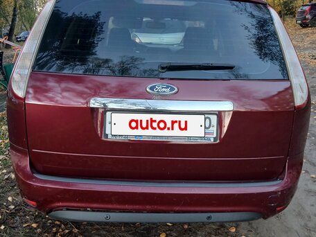 2008 Ford Focus II Рестайлинг, пурпурный, 430000 рублей, вид 4